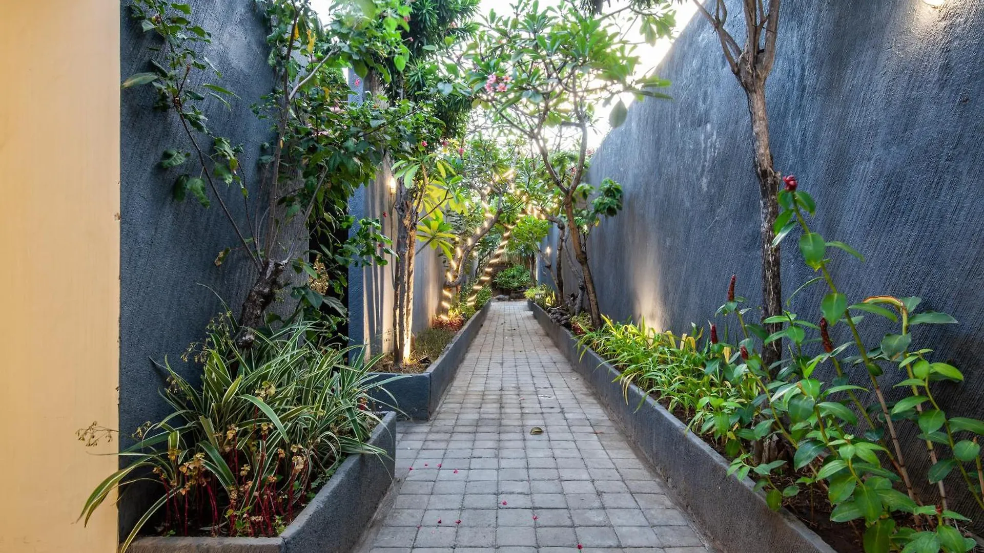 2-Bedrooms Private Pool Saraswati Villa Seminyak